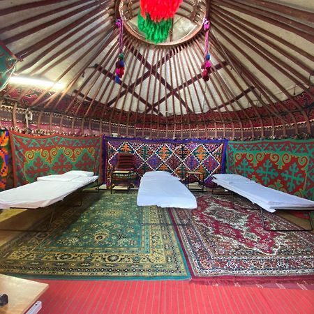 Agyn Guest House Karakol Exterior foto